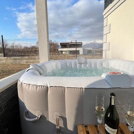 Apartmanovy Dom S Virivkou, Pod Secnom, Liptovsky Jan Villa Liptovský Mikuláš Eksteriør bilde